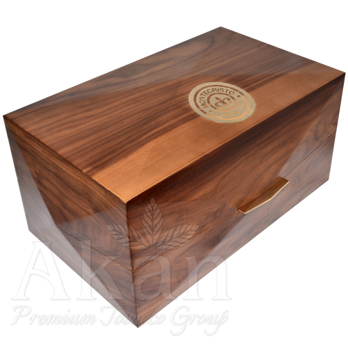 Zestaw Montecristo Linea 1935 (humidor + 30 cygar)